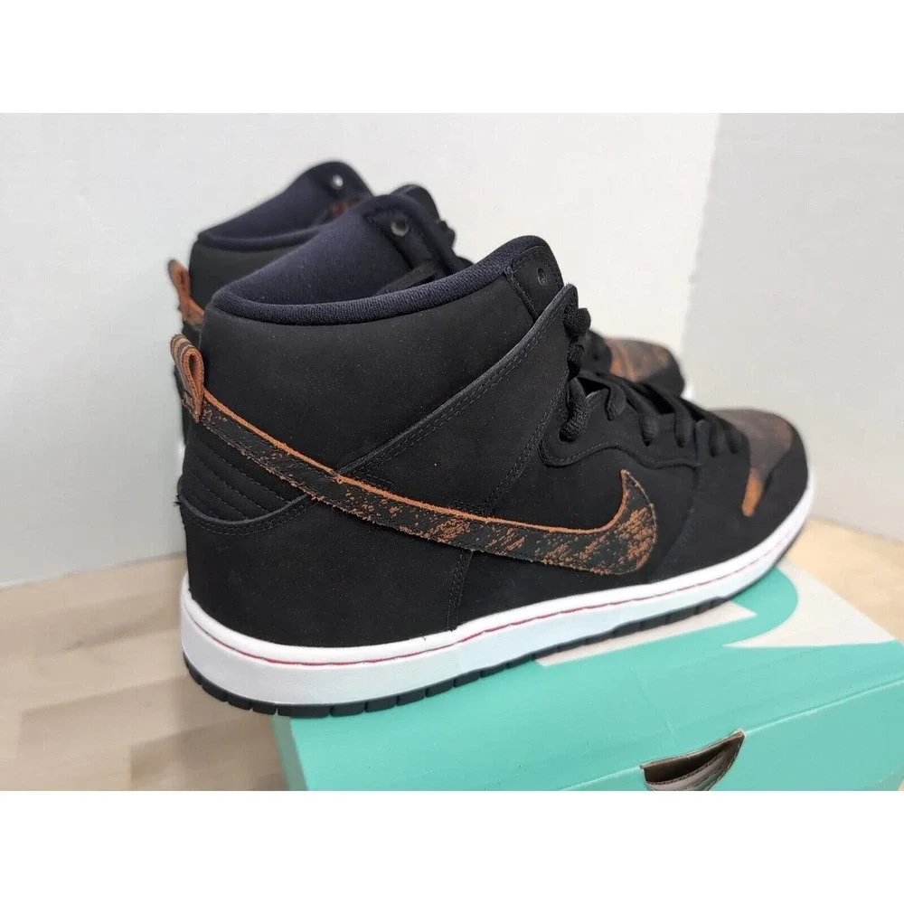 NIB Nike SB Dunk‎ High Pro Distressed Leather Size 13 305050 026